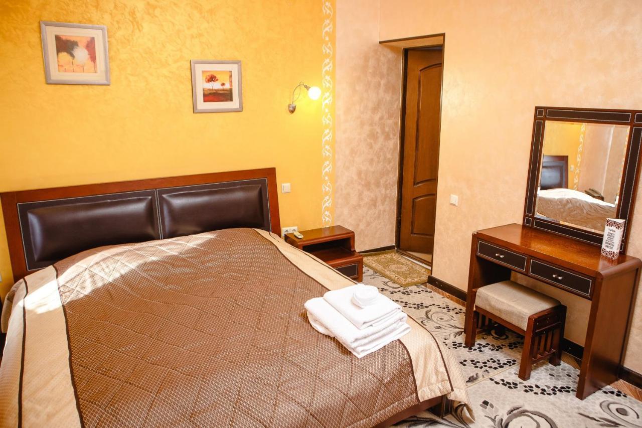 Totem Hotel Simkent Kültér fotó